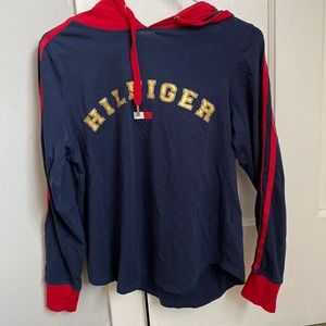 Size Small Tommy Hilfiger sweatshirt